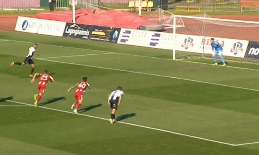 Το 1-0 της Καλαμάτας και οι ξέφρενοι πανηγυρισμοί στο ματς - φιέστα