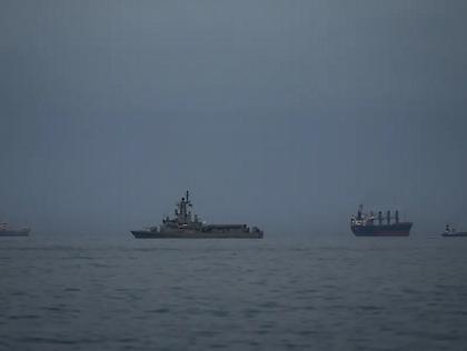 Πώς απαντούν οι χώρες στο αίτημα Τραμπ για αποστολή πολεμικών πλοίων στο Στενό του Ορμούζ