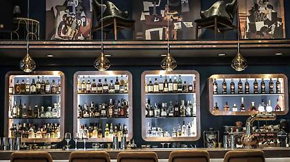 Amber: Ένα λονδρέζικης αισθητικής μπιστρό στην καρδιά της Αθήνας