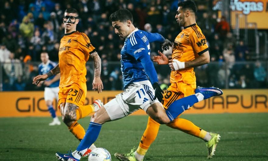 Ο Έλληνας ήρωας του Κόμο: Ο Δουβίκας κάνει σεζόν καριέρας προτού φτάσει… στ' αστέρια!