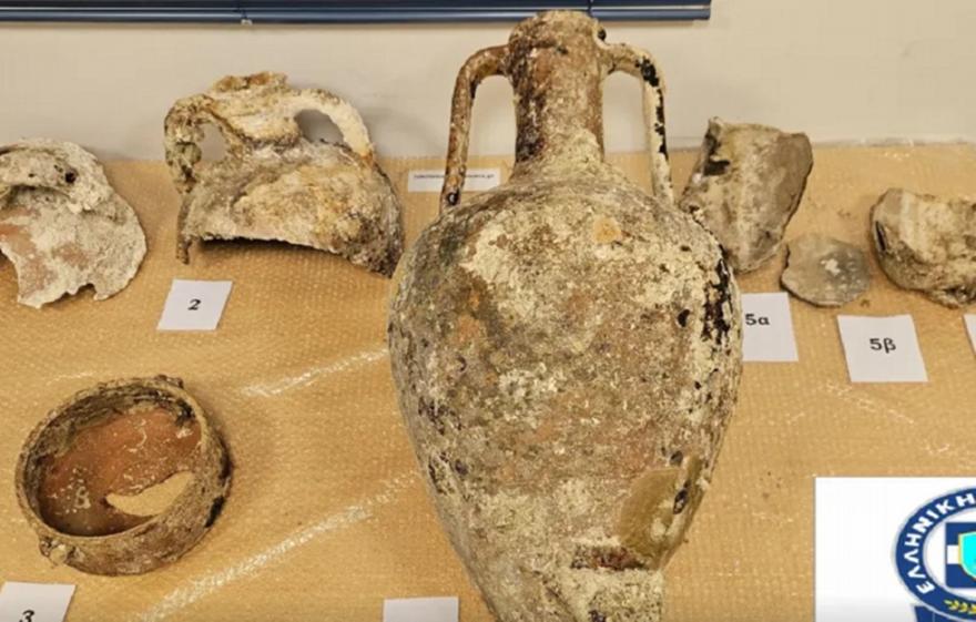 Συνελήφθη αρχαιοκάπηλος στα βόρεια προάστια με αμφορείς ηλικίας 2.000 ετών