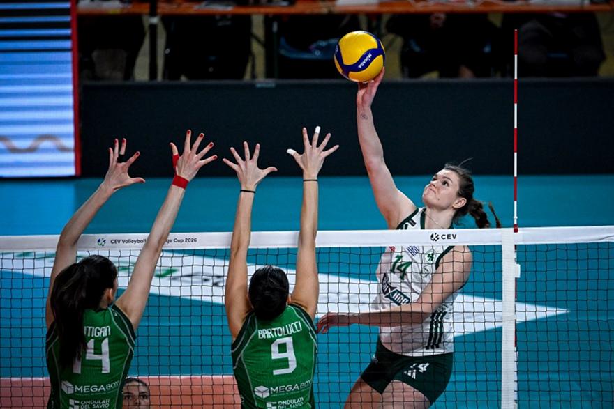 Παναθηναϊκός-Βαλεφόλια: Οι «πράσινες» μπροστά στον κόσμο τους στην κατάμεστη Γλυφάδα, για την... ευρωκούπα!