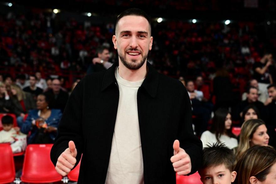 Στο ΣΕΦ ο Φορτούνης για να παρακολουθήσει το Ολυμπιακός-Φενέρμπαχτσε