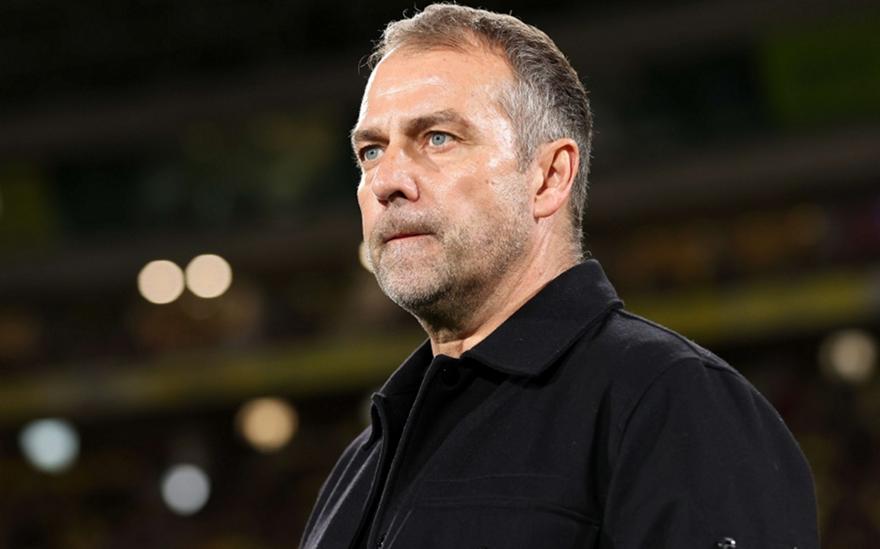 Έριξε… βόμβα ο Φλικ: «Η Μπαρτσελόνα θα είναι η τελευταία μου δουλειά»