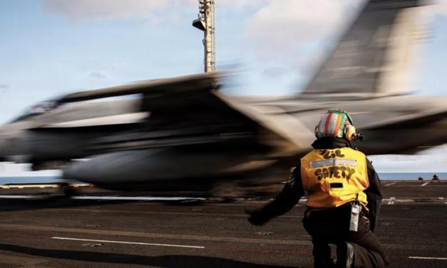 «Τώρα είναι εχθροί»: Τα κράτη του Κόλπου πιέζουν τις ΗΠΑ να εξουδετερώσουν οριστικά το Ιράν