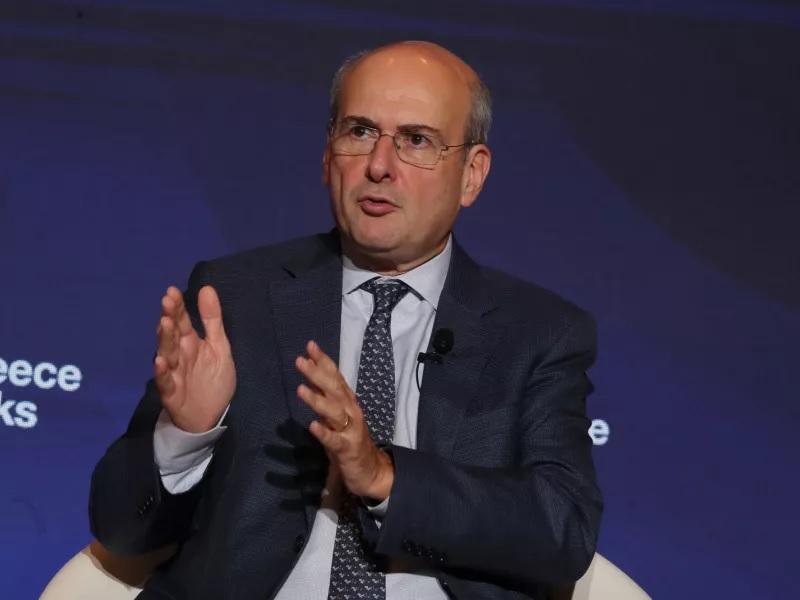 Χατζηδάκης για τον πόλεμο: «Παρούσα αν χρειαστεί η κυβέρνηση για τη στήριξη των ευάλωτων»