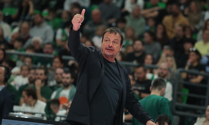 Πετρίδης: «Ο Χολμς, η 12άδα του Αταμάν με τον Ερυθρό Αστέρα και το θέμα των ψηλών»