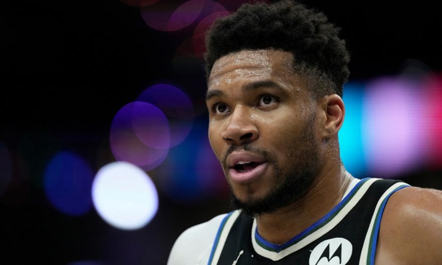 Διαφωνία μεταξύ Μπακς και Αντετοκούνμπο: Τα «ελάφια» ζητούν από τον Γιάννη να μείνει εκτός για το υπόλοιπο της σεζόν!