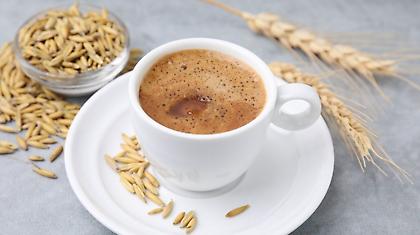 Τι είναι ο καφές από κριθάρι που κερδίζει όλο και περισσότερο έδαφος τελευταία;