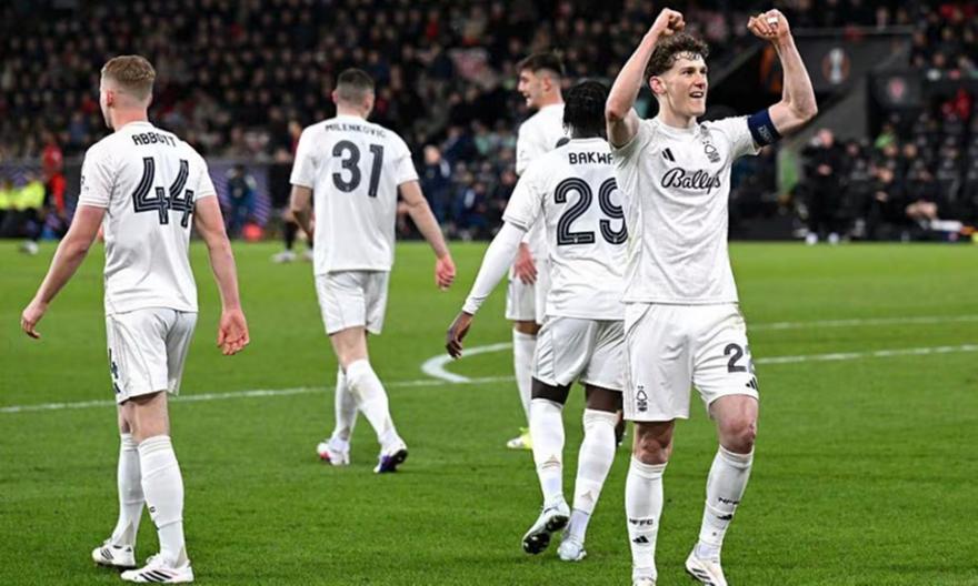 Επιβίωσε στη… ρουλέτα και έφυγε για τα προημιτελικά η Νότιγχαμ!