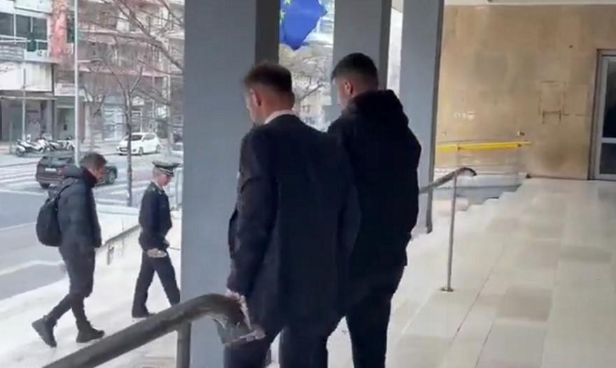 Ελεύθερος ο 19χρονος φίλος του Κλεομένη - Αντιμετωπίζει πλέον κακουργηματική δίωξη