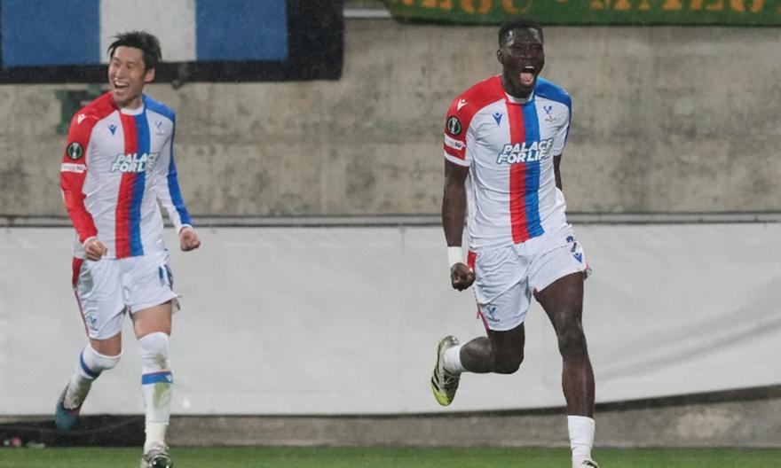 Πάλεψε με ψυχή, αλλά λύγισε στην παράταση από την Κρίσταλ Πάλας η ΑΕΚ Λάρνακας των 9 παικτών