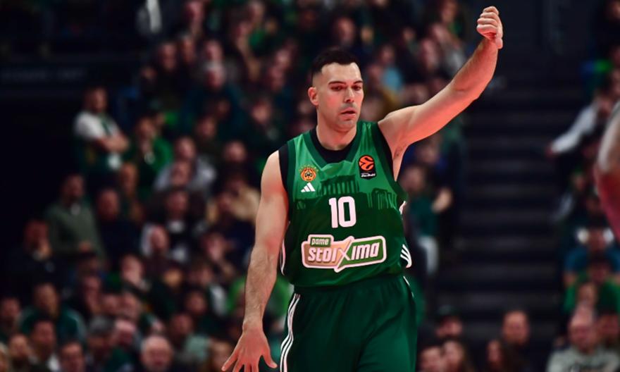 Συνεχίζει να γράφει ιστορία ο Σλούκας: Έφτασε τα 1000 ριμπάουντ και μπήκε σε κλειστό κλαμπ της Ευρωλίγκας!