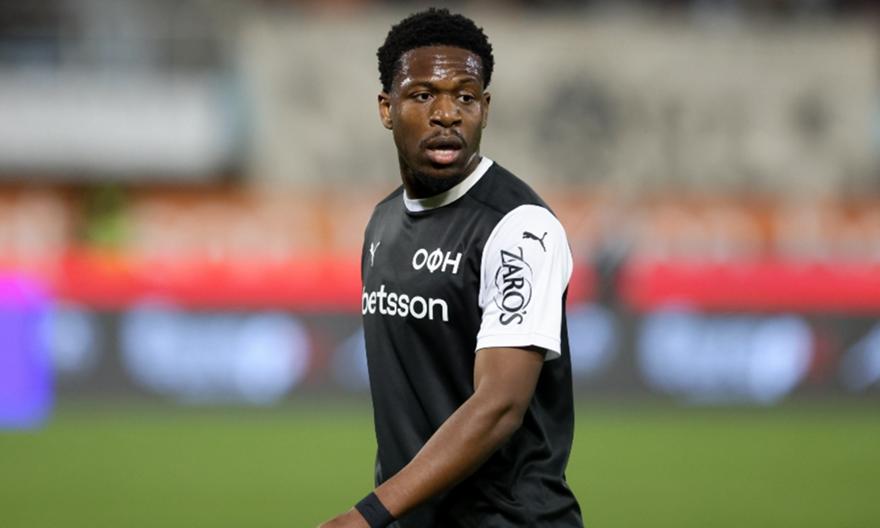 Συγκλονίζει ο Ισέκα: «Έχω δεχθεί ρατσιστικά σχόλια, αυτή είναι η ιστορία μου»