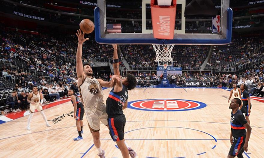 Θετικός ο Γιούρτσεβεν στην ήττα των Γουόριορς