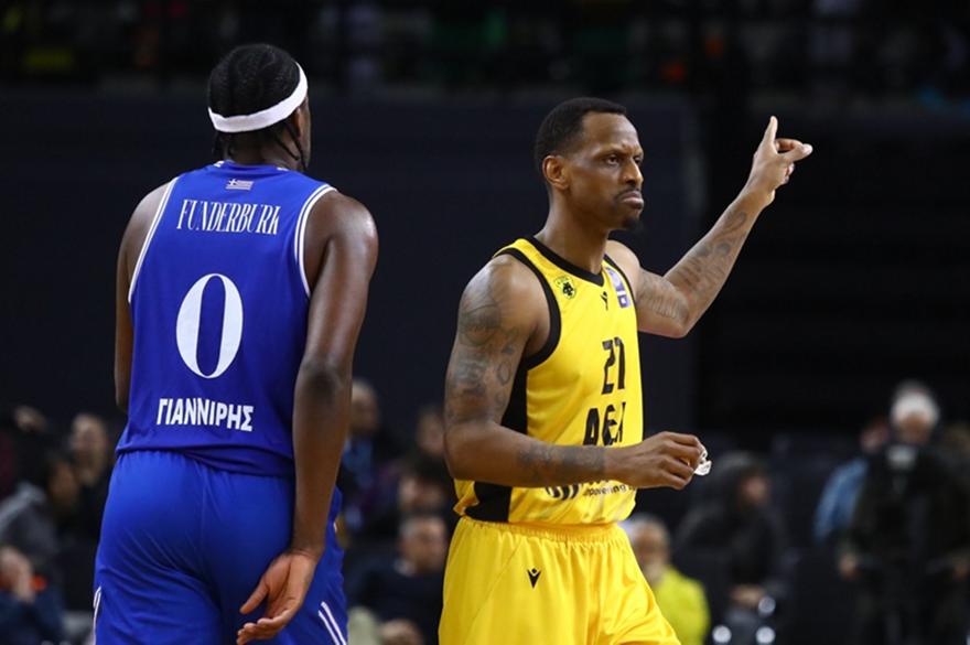 Νάναλι: «Είμαι καλύτερος από πολλούς παίκτες της EuroLeague»