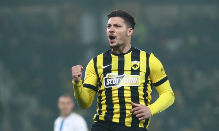 Νωρίς μπροστά στο σκορ με τον... συνήθη ύποπτο Γιόβιτς η ΑΕΚ