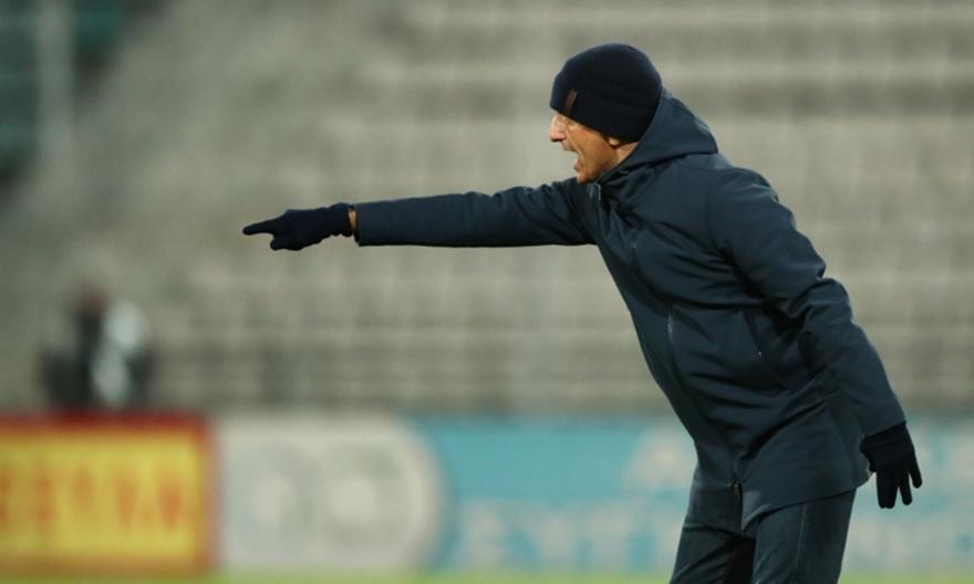 Λουτσέσκου: «Ήταν σαν να είχαμε... παραλύσει - Έχουμε δείξει πως βγάζουμε αντίδραση, αυτό πρέπει να κάνουμε και τώρα»