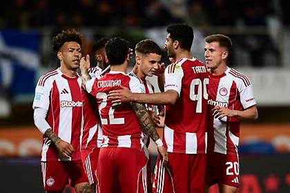 Ολυμπιακός: Όταν ποντάρεις για το γκολ σε έναν φορ που δύο μήνες δεν σκοράρει…