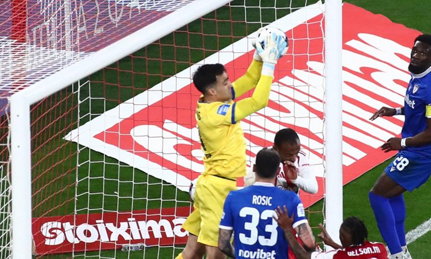 ΑΕΛ Novibet: Πρωταγωνιστής από το… πουθενά ο γκολκίπερ Βενετικίδης – Η διαδρομή ως το «στοπ» στον Ολυμπιακό