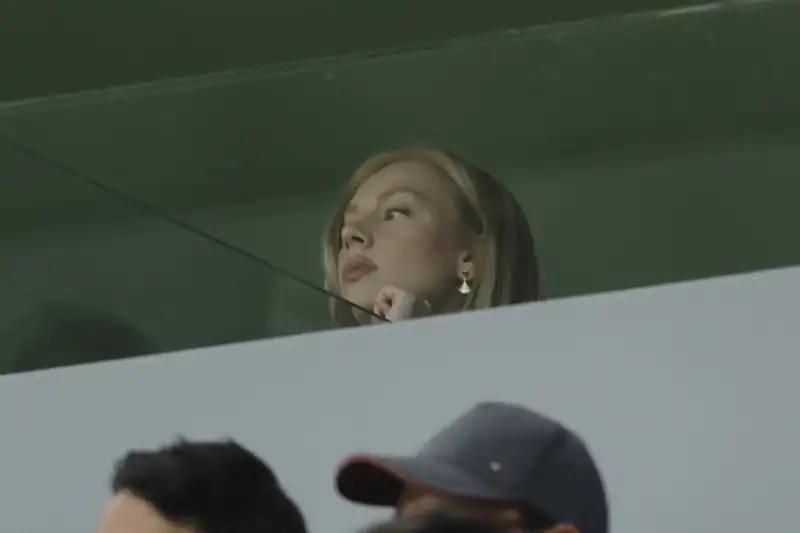 Εστέρ Εσπόζιτο: Είδε Ρεάλ-Ατλέτικο για τον Εμπαπέ