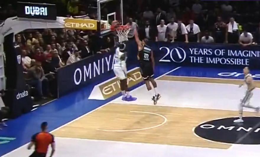 Έτσι αποτελείωσε την Ντουμπάι: Το τρομακτικό κάρφωμα του Ναν και το τρίποντο με ταμπλό του Χέιζ – Ντέιβις