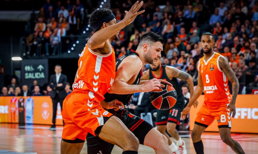 Τα highlights από την οριακή ήττα του Ολυμπιακού στη Βαλένθια