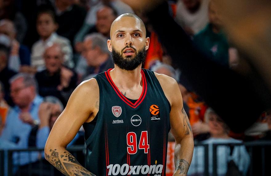 Ευχές από Φουρνιέ στα ελληνικά για την 25η Μαρτίου