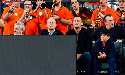 Η ΚΑΕ Ολυμπιακός καταγγέλλει επίθεση οπαδών της Βαλένθια σε Παναγιώτη Αγγελόπουλο και Γιώργο Σκινδήλια