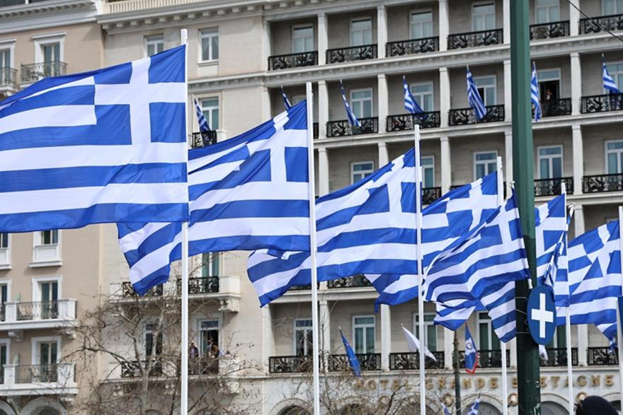 Ακυρώθηκαν λόγω καιρού οι παρελάσεις σε Ηράκλειο, Χανιά και Ρέθυμνο