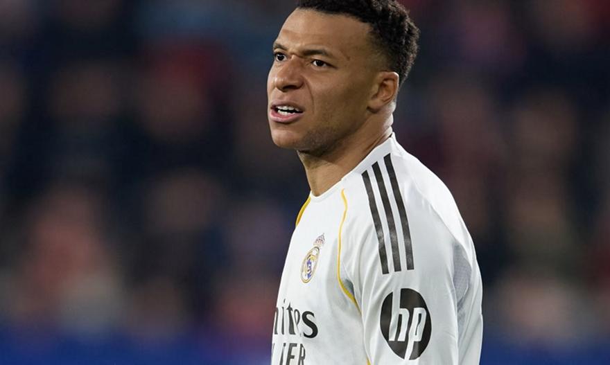 Έξαλλος ο Εμπαπέ με το απίστευτο ιατρικό λάθος της Ρεάλ