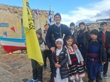 Γαύδος: Μαθητές από την Βούλα Αττικής στο νησί... χωρίς μαθητές για την 25η Μαρτίου