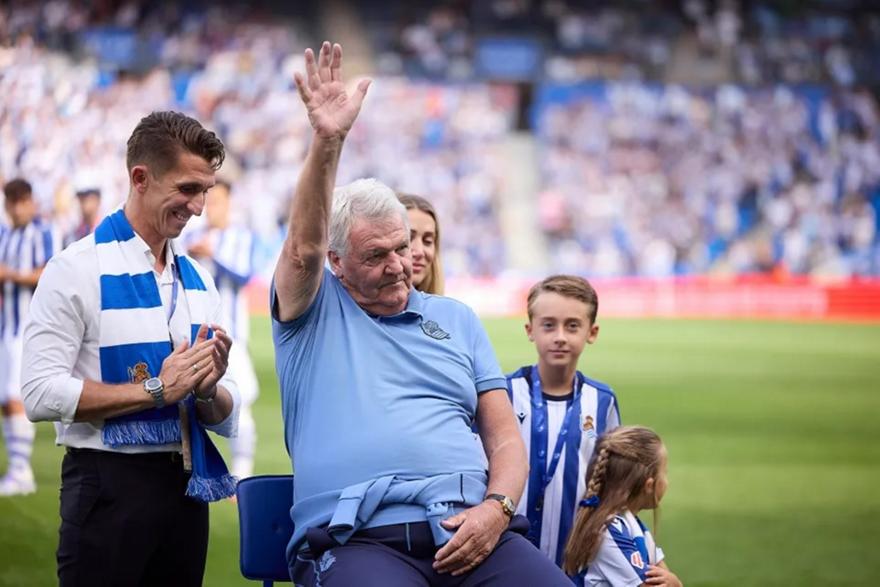 Πάσχει από άνοια ο θρυλικός Τζον Τόσακ