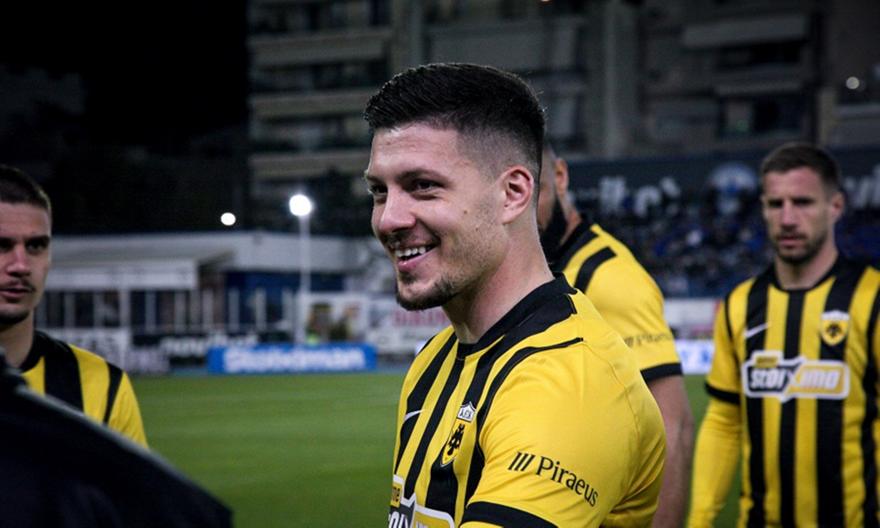 Αποθεώνουν Γιόβιτς στη Σερβία και τον βλέπουν βασικό με Ισπανία - «Μεγάλη τιμή να φτάσω τα 50 ματς με την εθνική μου»