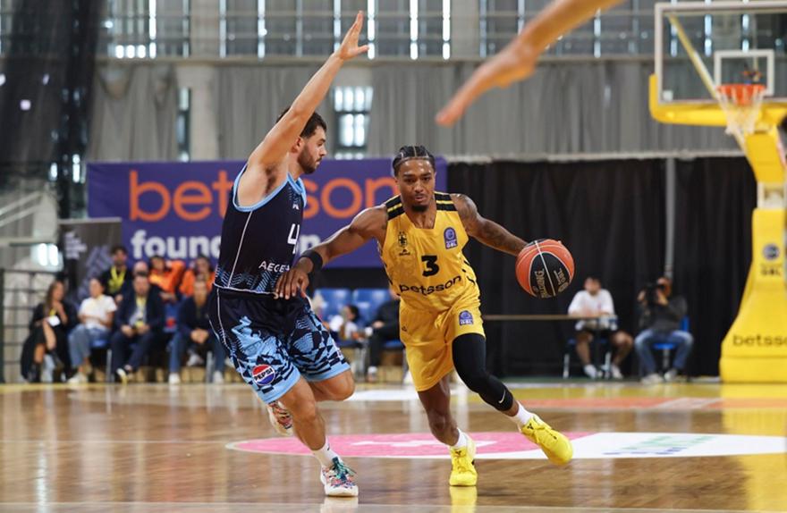 Άρης: Παίζει με Κολοσσό ο Τζόουνς, όχι ο Πουλιανίτης