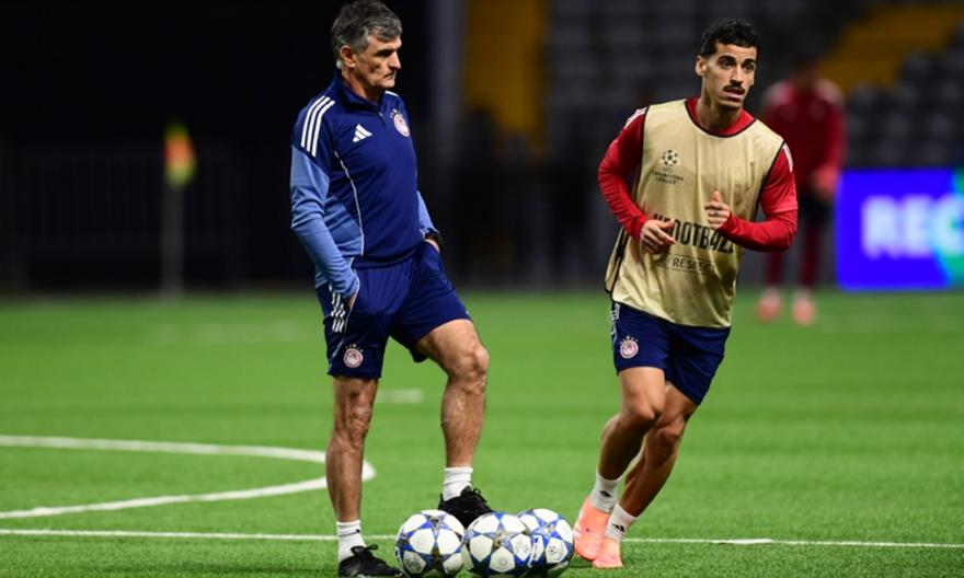 Σταματέλος: «Με νίκη κόντρα στην ΑΕΚ ο Ολυμπιακός στέλνει ένα μήνυμα πως τώρα που ξεκίνησαν τα σοβαρά ''είμαι'' εδώ»