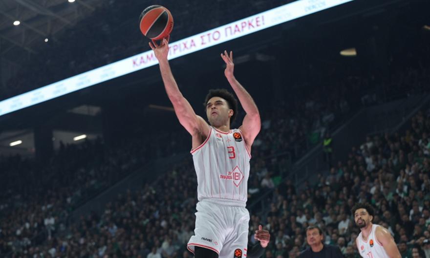 Αδιανόητος Μπράιαντ με 19 πόντους στην πρώτη περίοδο κόντρα στην Μπασκόνια!