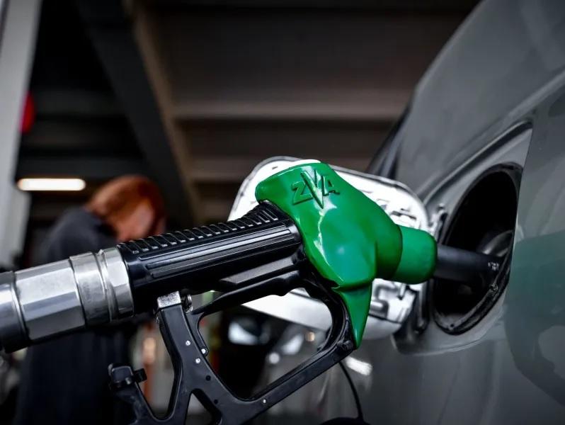 Fuel Pass: Διπλή επιδότηση για τους κατόχους οχημάτων diesel από 1η Απριλίου