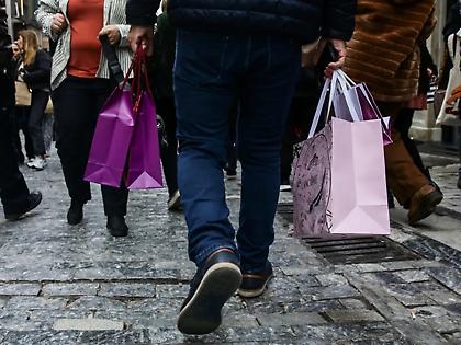 Πότε αρχίζει το εορταστικό ωράριο για το Πάσχα - Ποια Κυριακή είναι ανοικτά τα καταστήματα