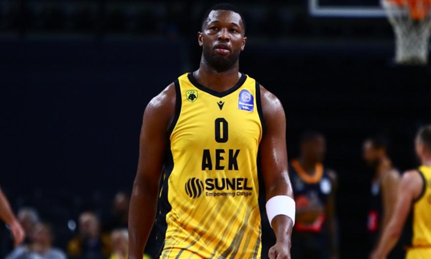 Επιστροφή Γκρέι, εκτός ο Κουζμίνσκας για την ΑΕΚ κόντρα στο Περιστέρι