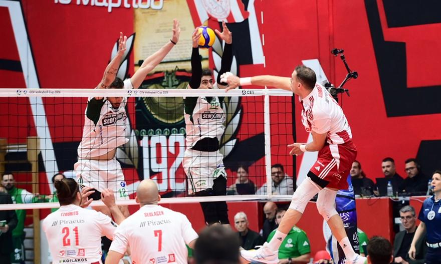 Ο δεύτερος ημιτελικός των «αιωνίων» για τη Volley League: Ολυμπιακός-Παναθηναϊκός (1ο σετ)
