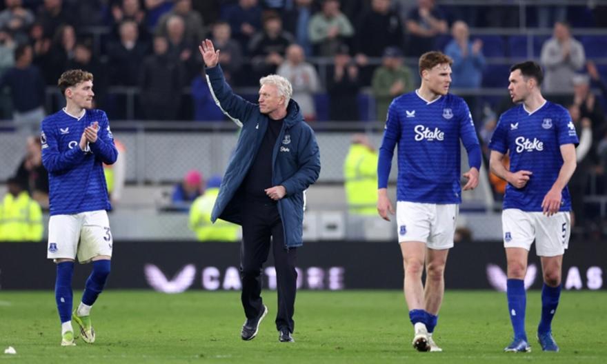 Προσφέρει νέο συμβόλαιο στον Μόγιες η Έβερτον