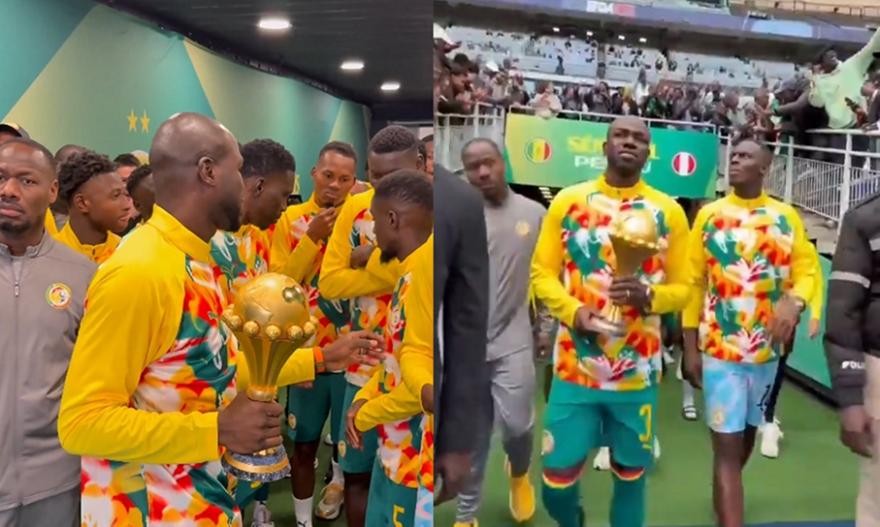 Οι Σενεγαλέζοι επιδεικνύουν το τρόπαιο του Κυπέλλου Εθνών Αφρικής κι ας μην τους αναγνωρίζει η CAF ως θριαμβευτές!