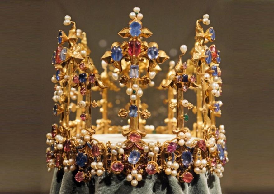 Το παλαιότερο στέμμα της Βρετανίας και γιατί φυλάσσεται στο Μόναχο