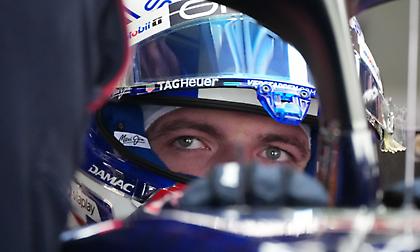 «Ο Φερστάπεν εξετάζει σοβαρά το  ενδεχόμενο αποχώρησης από τη Formula 1 μετά το 2026»!