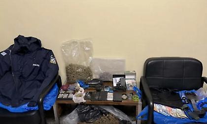 Αστυνομικές επιχειρήσεις σε Ίλιον, Ασπρόπυργο, Αχαρνές και Ελευσίνα - Κατασχέθηκαν ναρκωτικά και όπλα