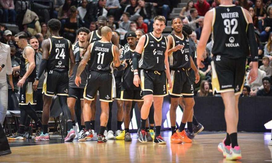 Ήττα για Βιλερμπάν πριν τον Ολυμπιακό