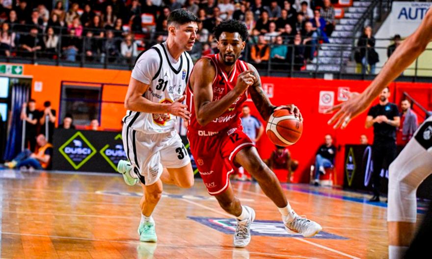 Ξέρανε την Αρμάνι με ξέσπασμα στο φινάλε η Ούντινε