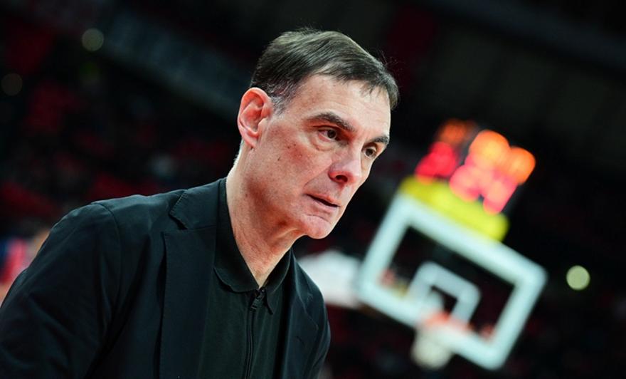 Με Μόρις και Χολ ο Ολυμπιακός στο ντέρμπι με τον Παναθηναϊκό!