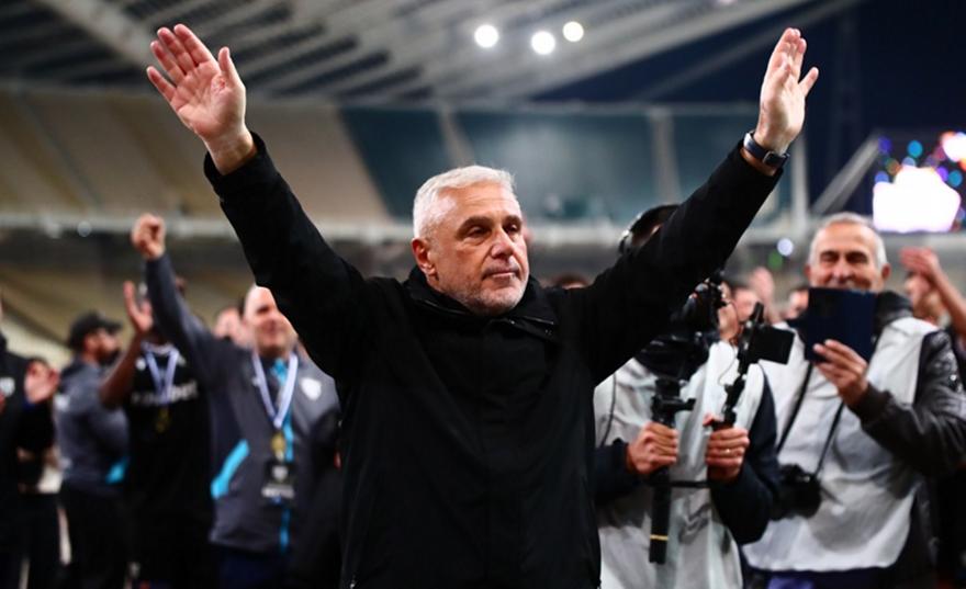 Βοσνιάδης: «Υπάρχουν συνθήκες που δεν βοηθούσαν στην παραμονή μου στην Καλαμάτα»